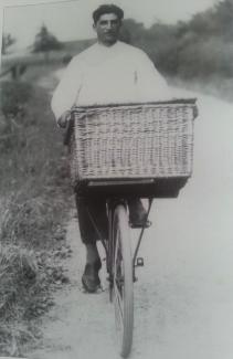 Marcus op de fiets